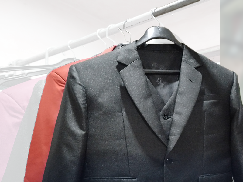 Suit-Shella-Laundry